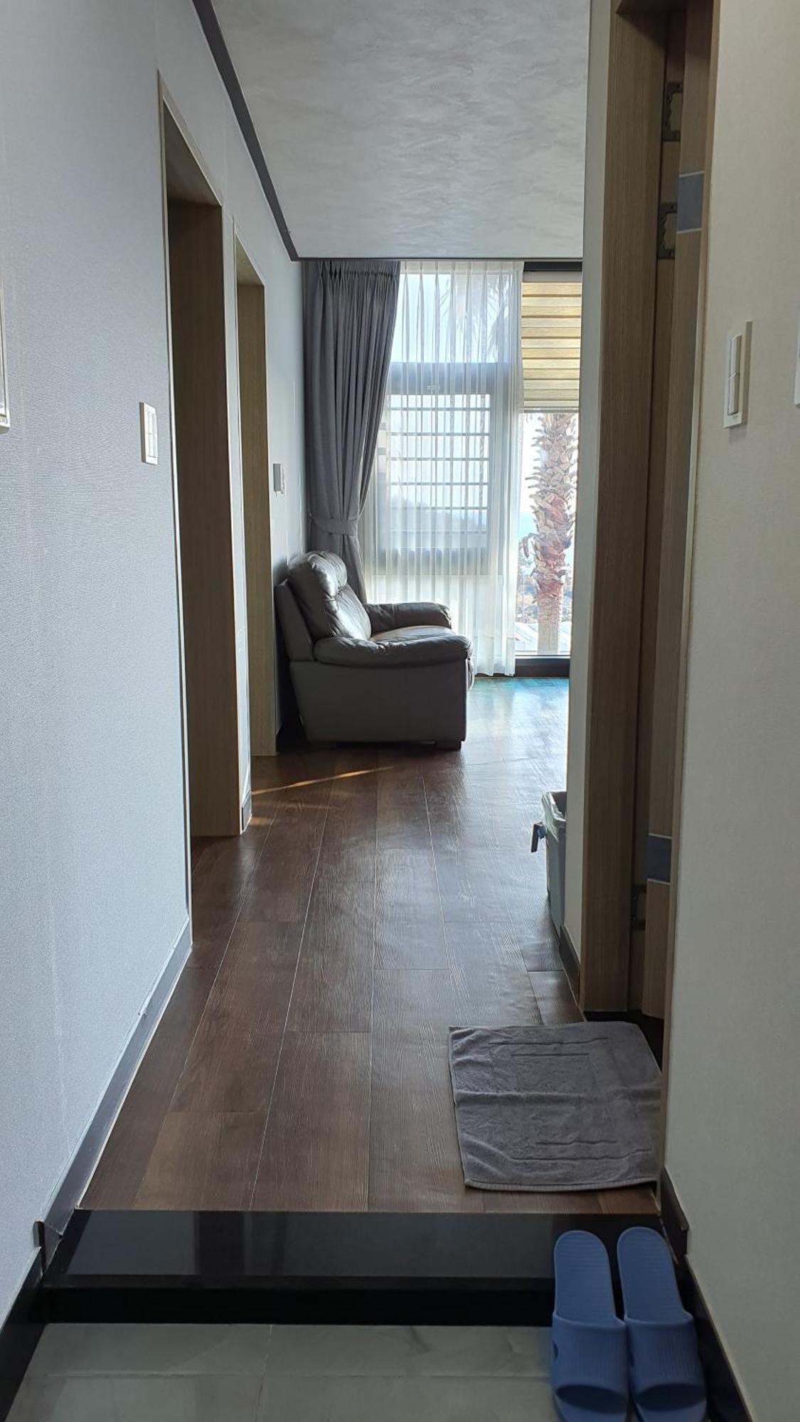 Beewool Chaewool Pension Seogwipo Room photo